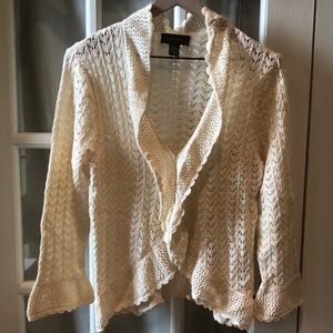 Womens knit ruffle v neck collar with lots of detail. In cream color